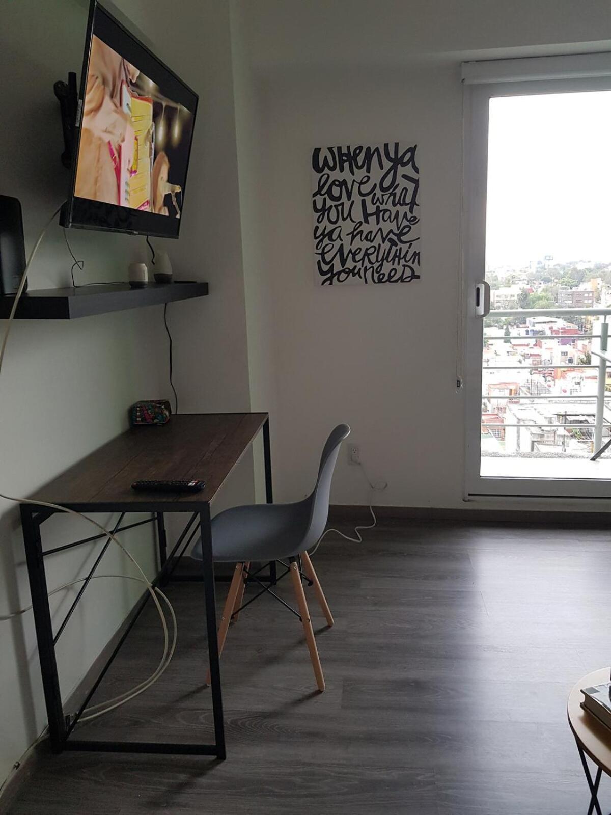 Appartamento Centrally Located Loft With Amazing Views Of Volcanoes Città del Messico